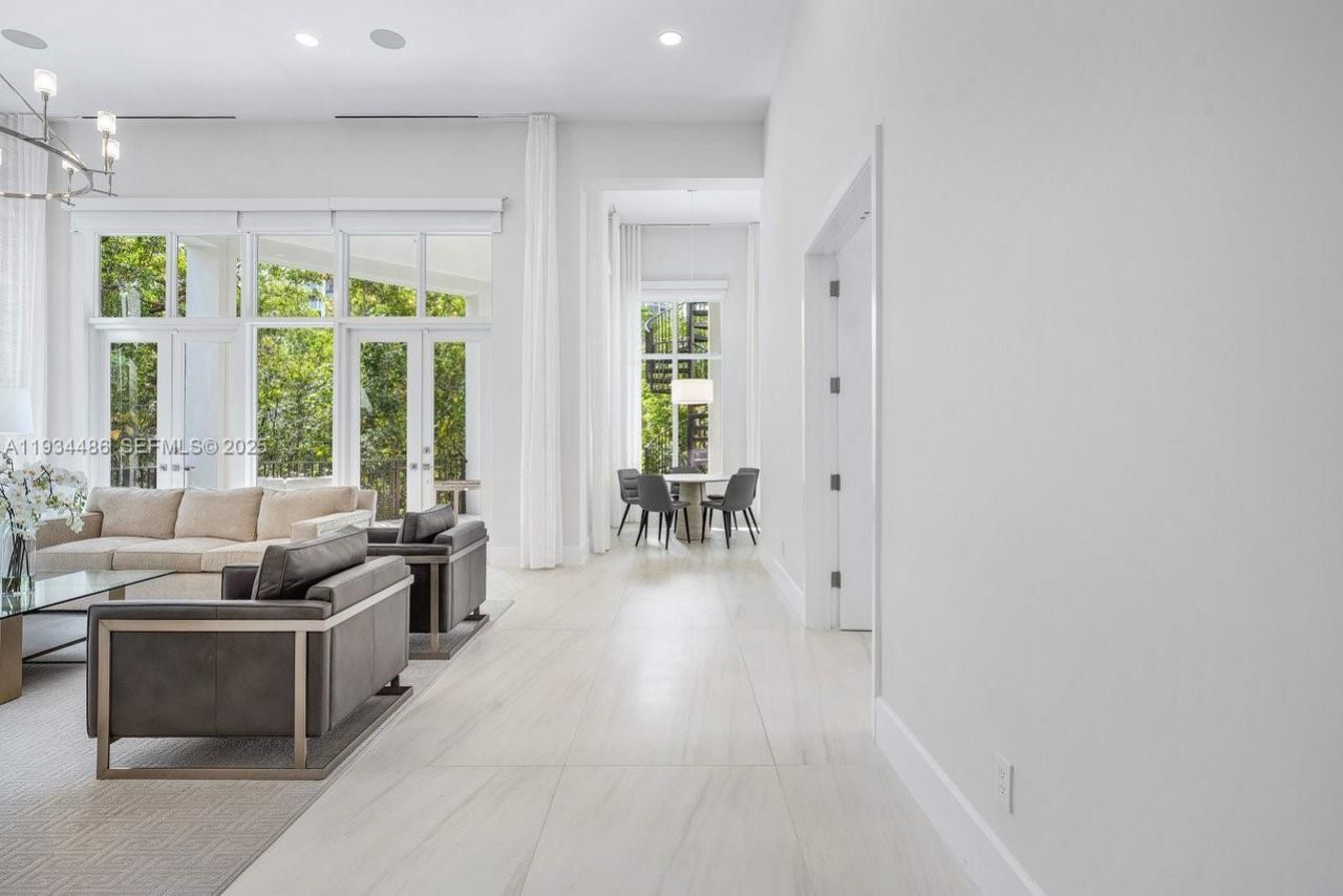 3912 Island Estates Dr, Aventura, FL 33160 Photo