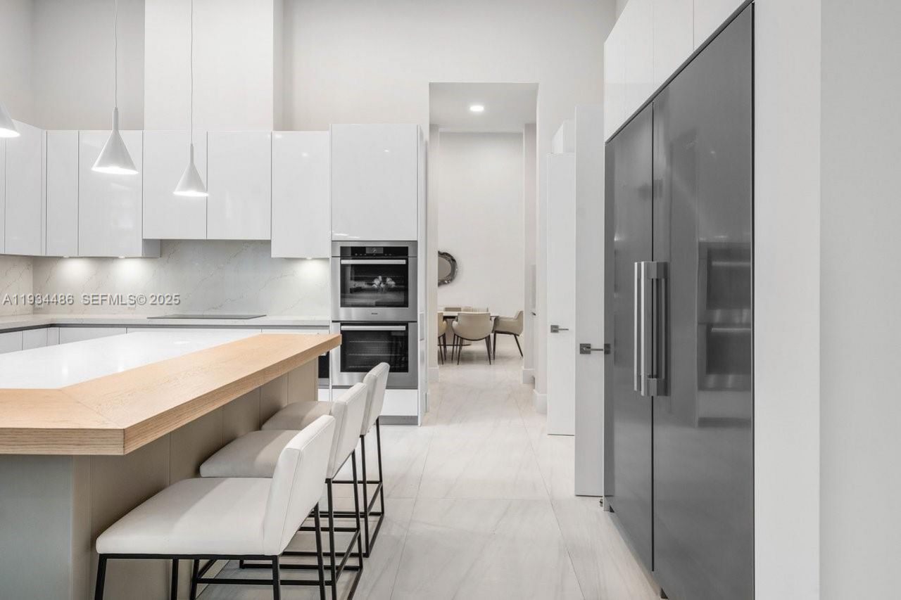 3912 Island Estates Dr, Aventura, FL 33160 Photo