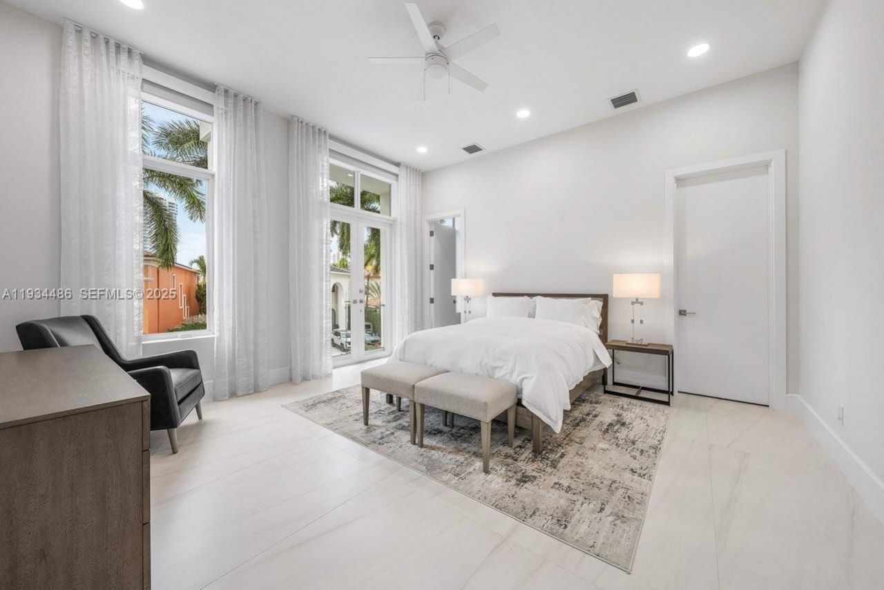 3912 Island Estates Dr, Aventura, FL 33160 Photo