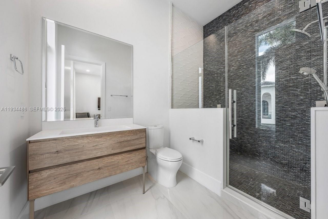 3912 Island Estates Dr, Aventura, FL 33160 Photo