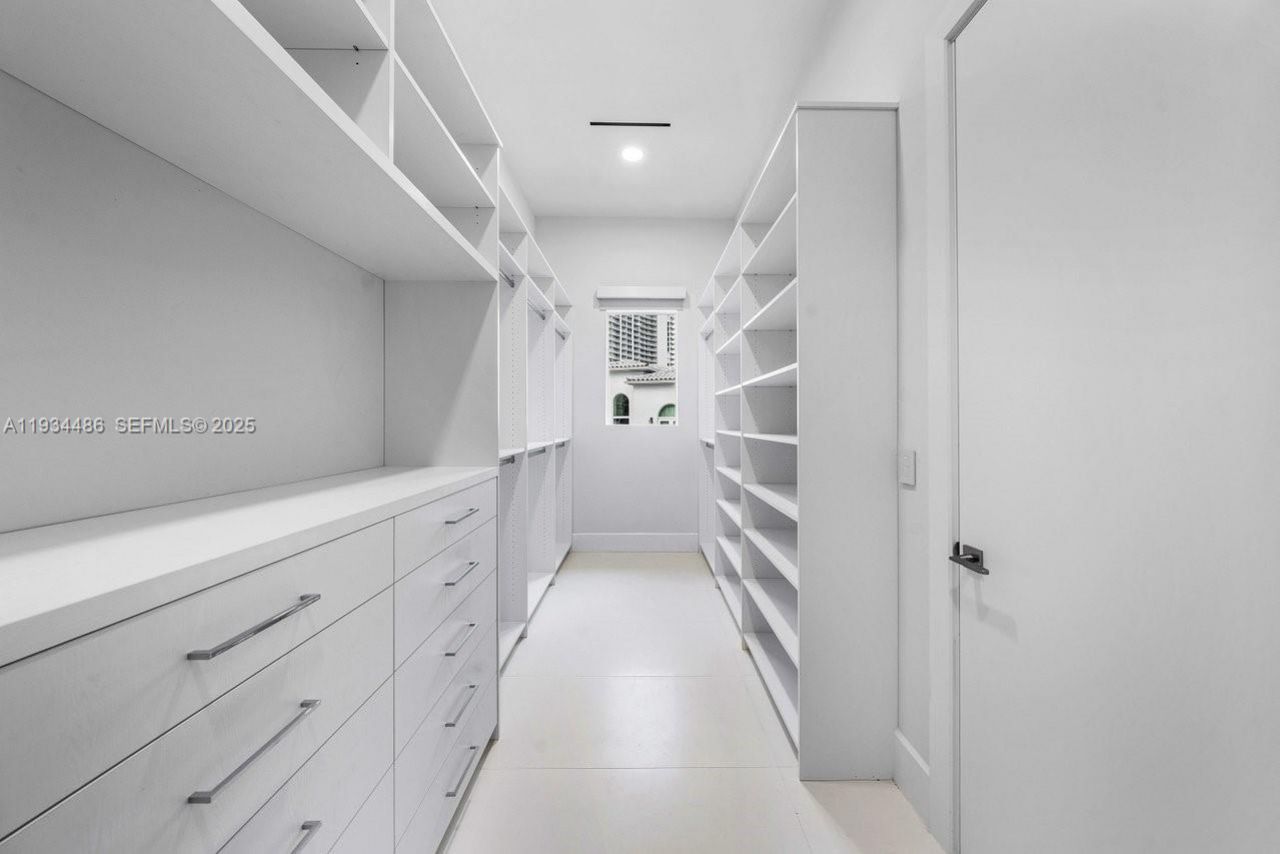 3912 Island Estates Dr, Aventura, FL 33160 Photo