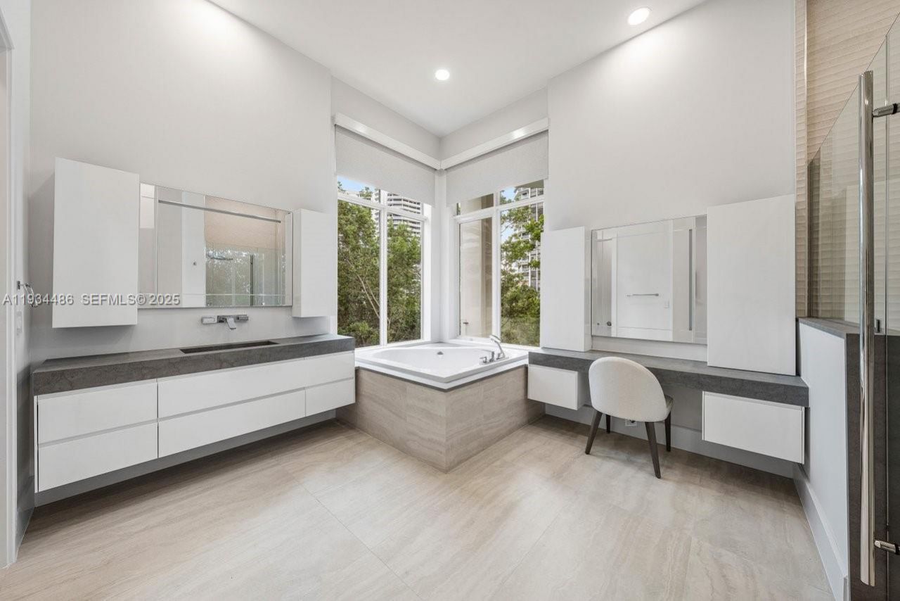 3912 Island Estates Dr, Aventura, FL 33160 Photo