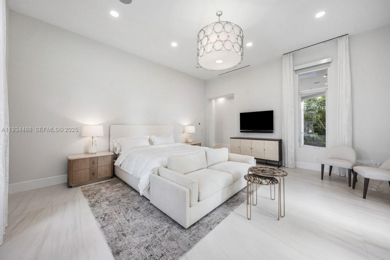 3912 Island Estates Dr, Aventura, FL 33160 Photo