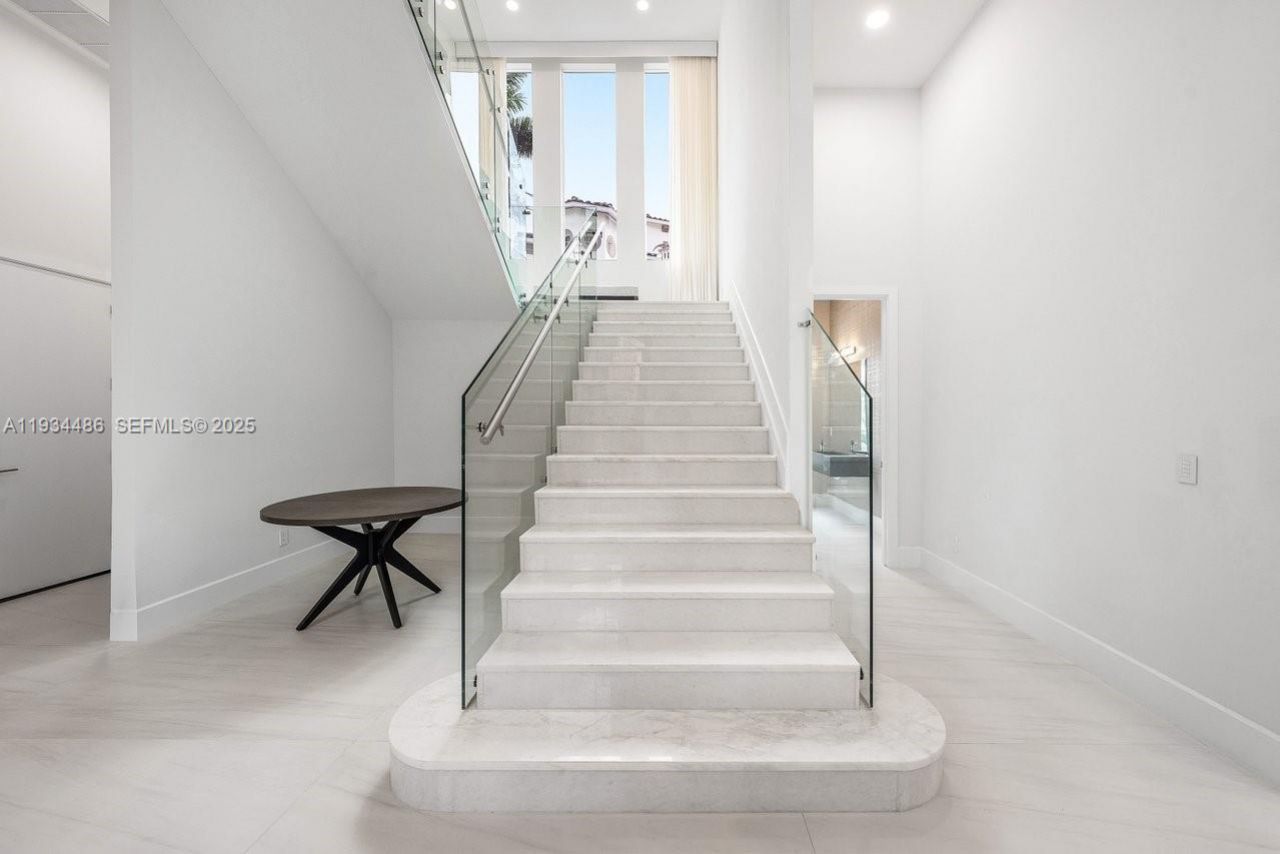 3912 Island Estates Dr, Aventura, FL 33160 Photo