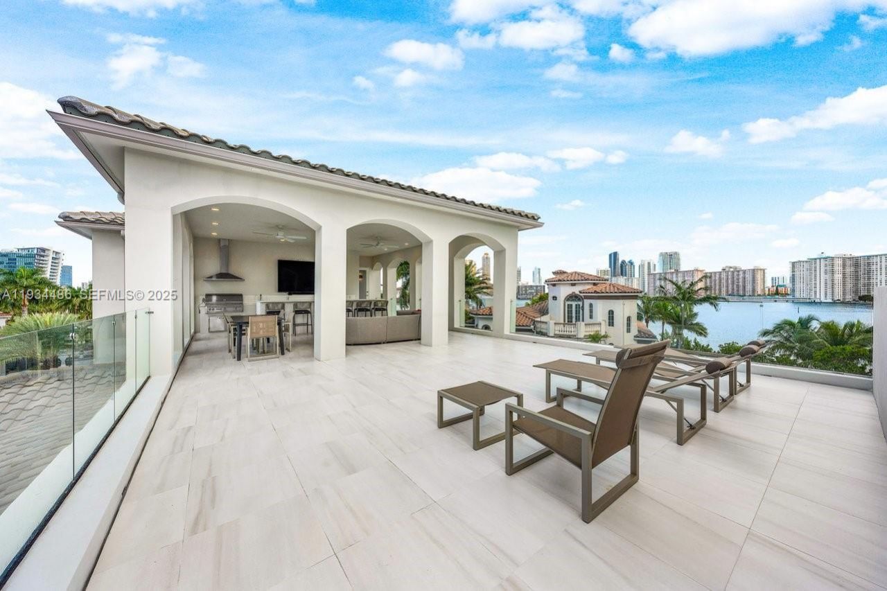 3912 Island Estates Dr, Aventura, FL 33160 Photo