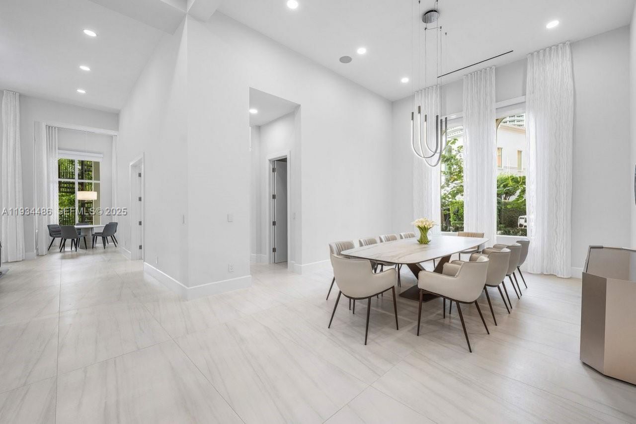 3912 Island Estates Dr, Aventura, FL 33160 Photo