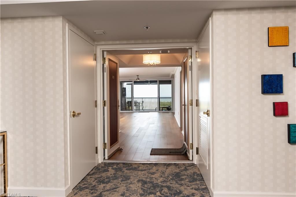6825 Grenadier Blvd, Unit 1002, Naples, FL 34108 Photo
