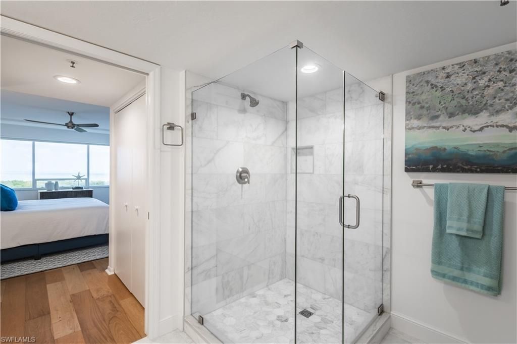 6825 Grenadier Blvd, Unit 1002, Naples, FL 34108 Photo