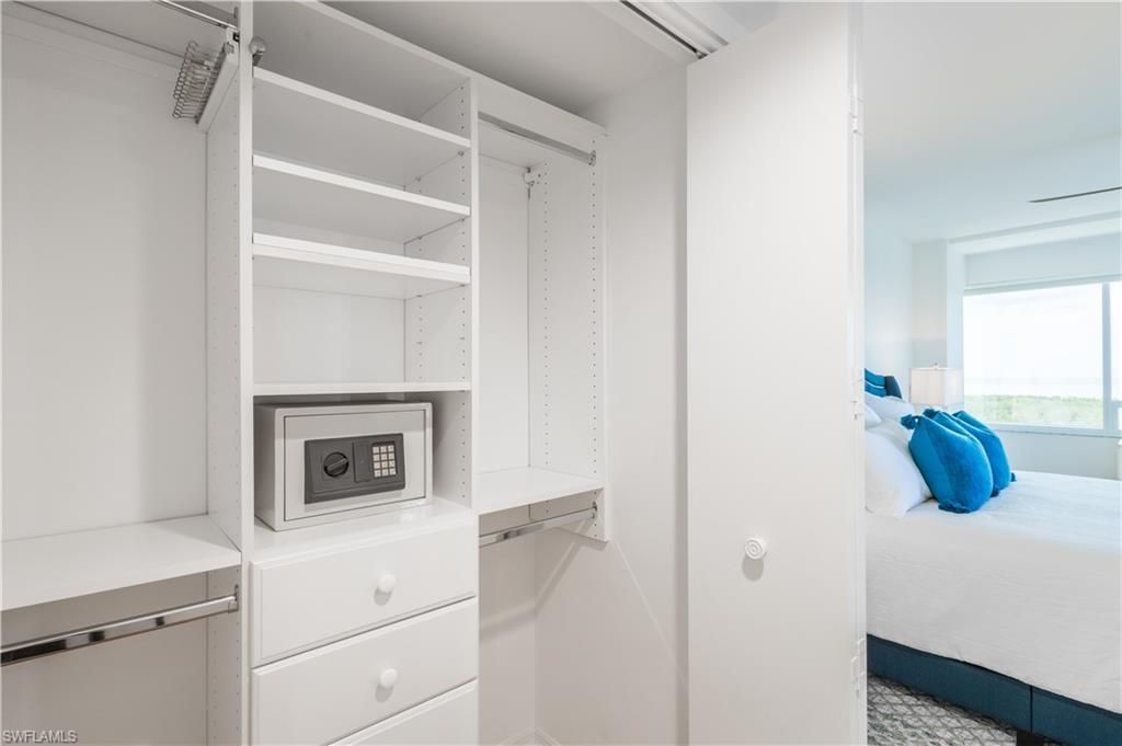 6825 Grenadier Blvd, Unit 1002, Naples, FL 34108 Photo
