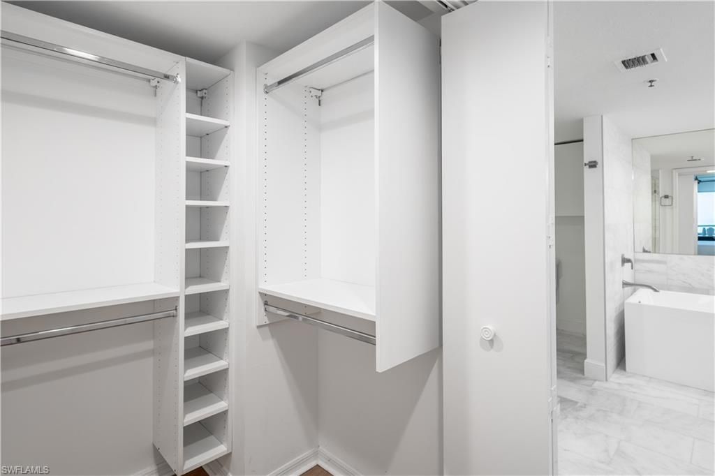 6825 Grenadier Blvd, Unit 1002, Naples, FL 34108 Photo