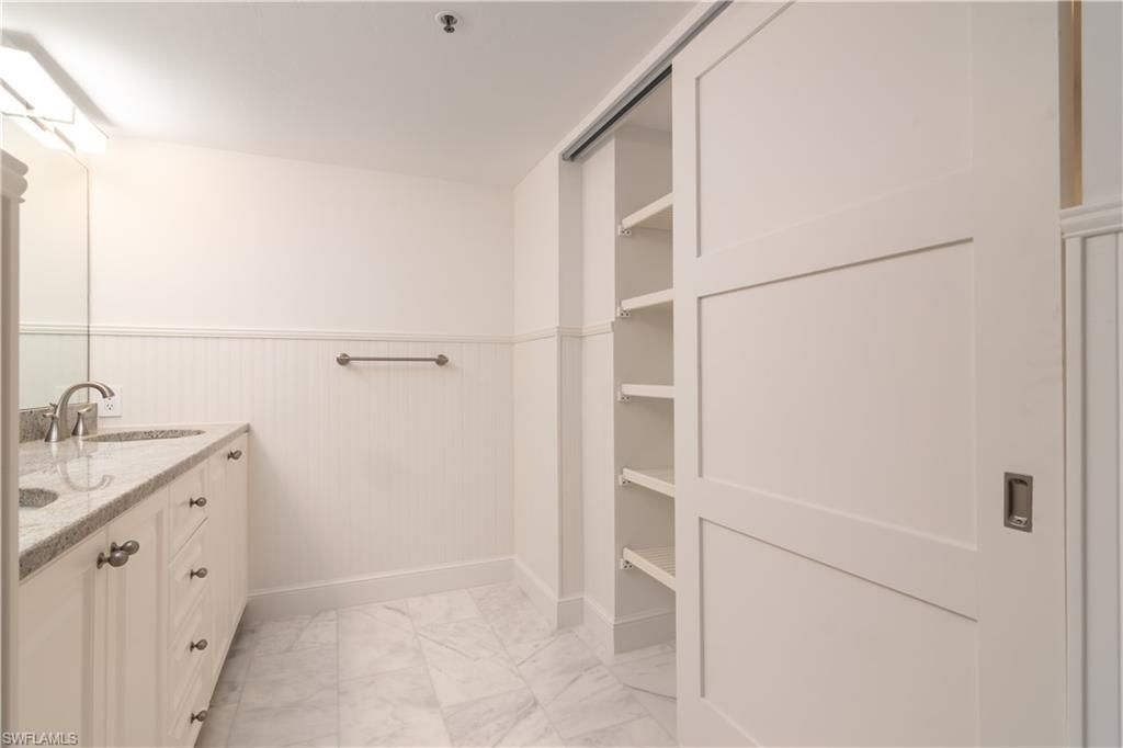 6825 Grenadier Blvd, Unit 1002, Naples, FL 34108 Photo