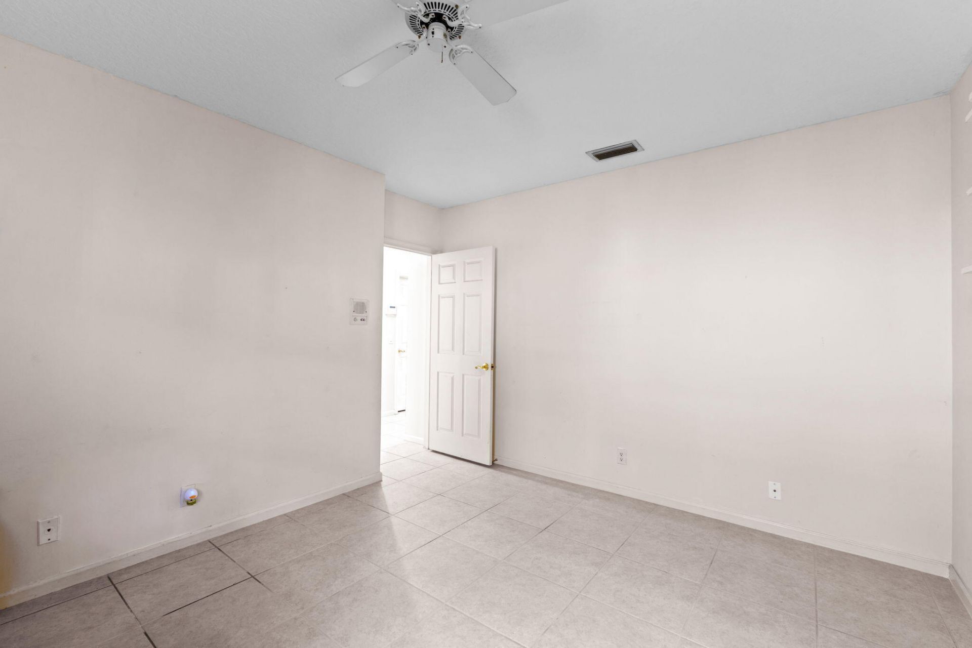 9055 Cypress Hollow Drive, Palm Beach Gardens, FL 33418 Photo