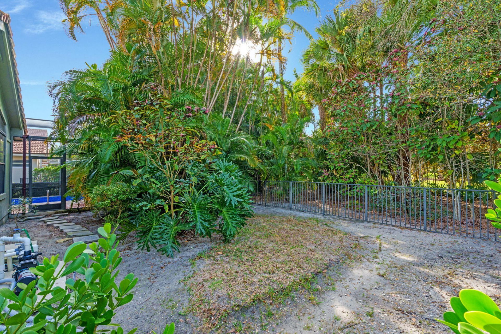 9055 Cypress Hollow Drive, Palm Beach Gardens, FL 33418 Photo