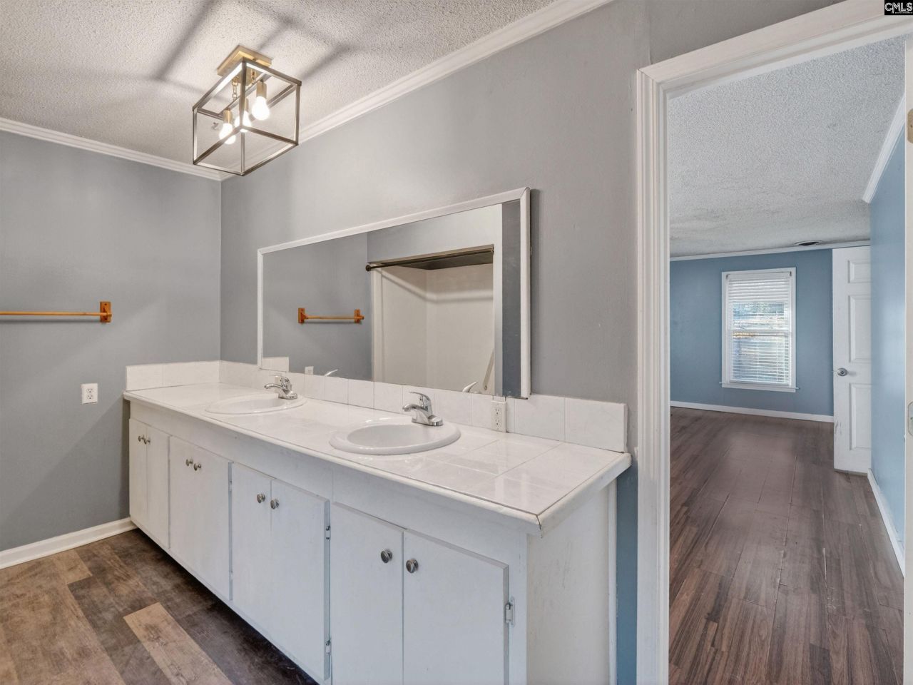 514 Woodberry Road Photo 35