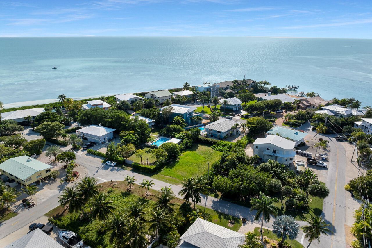 202 Barque Street, Duck, FL 33050 Photo