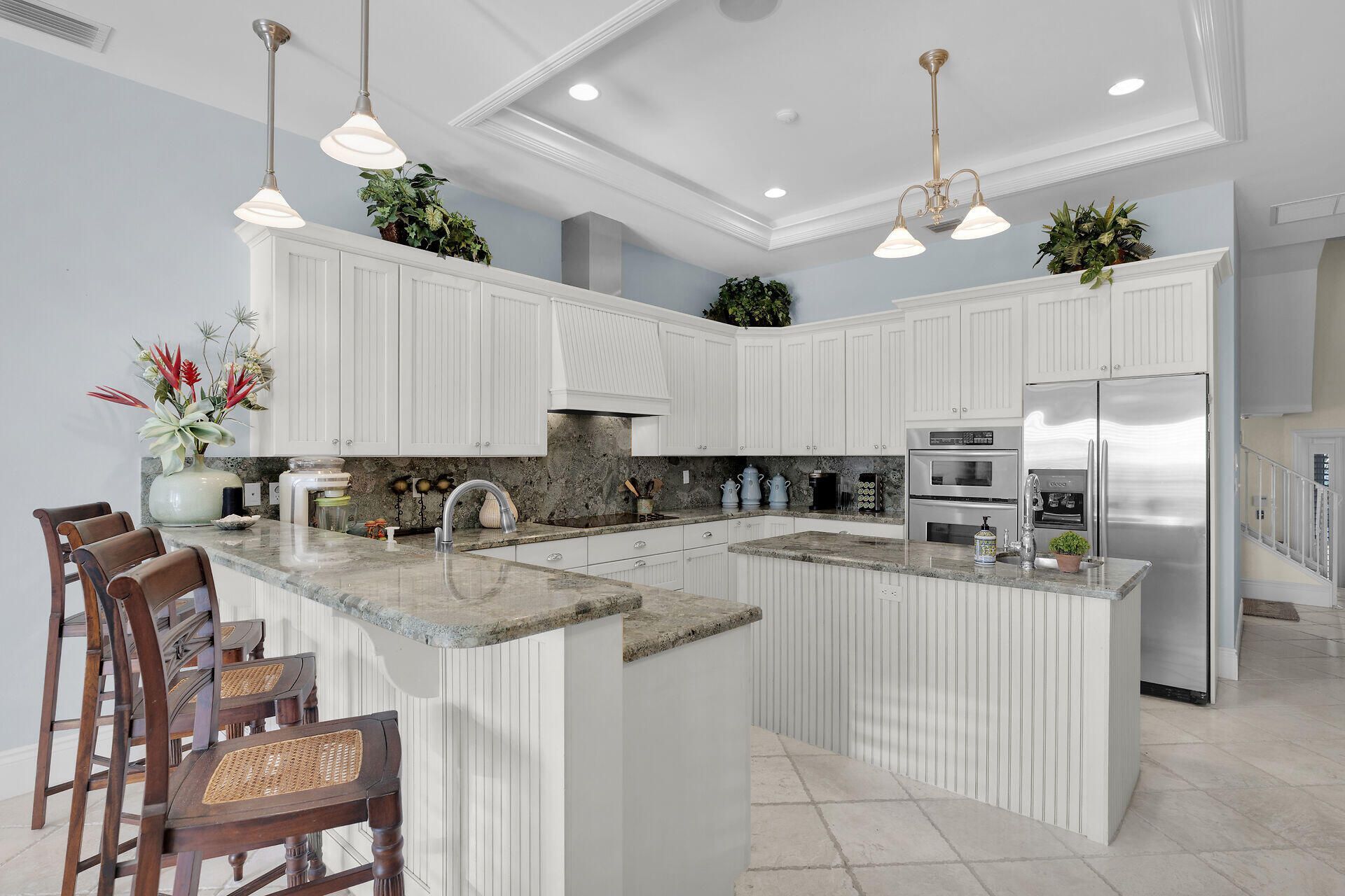 821 W Ocean Drive, Unit 3, Key Colony, FL 33051 Photo