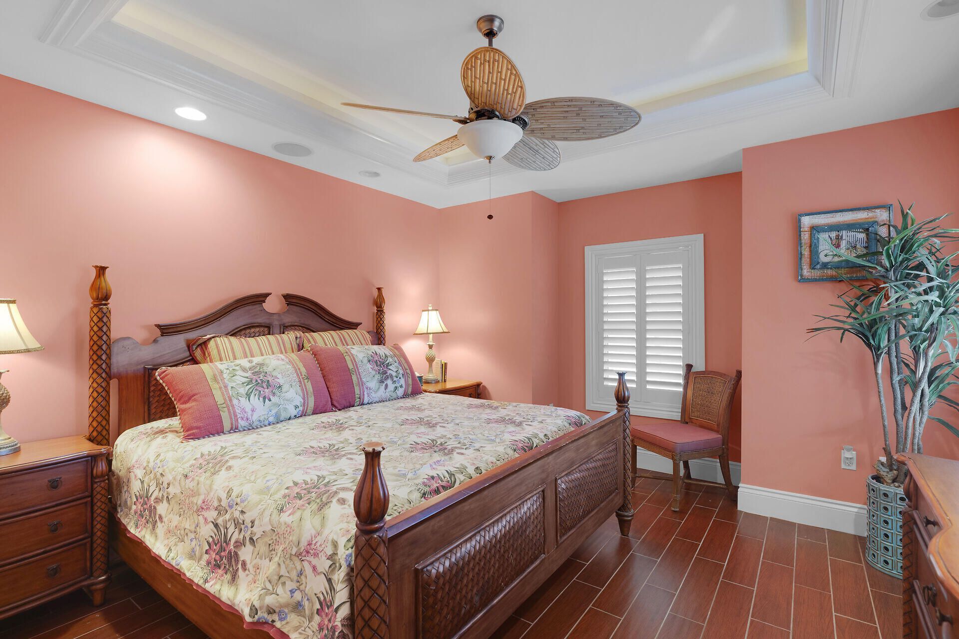821 W Ocean Drive, Unit 3, Key Colony, FL 33051 Photo