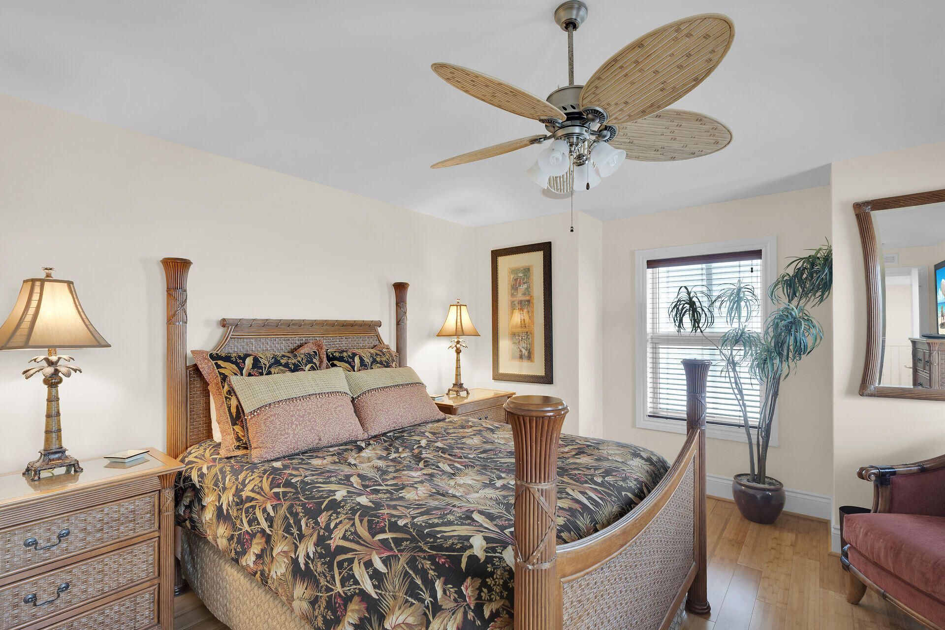 821 W Ocean Drive, Unit 3, Key Colony, FL 33051 Photo