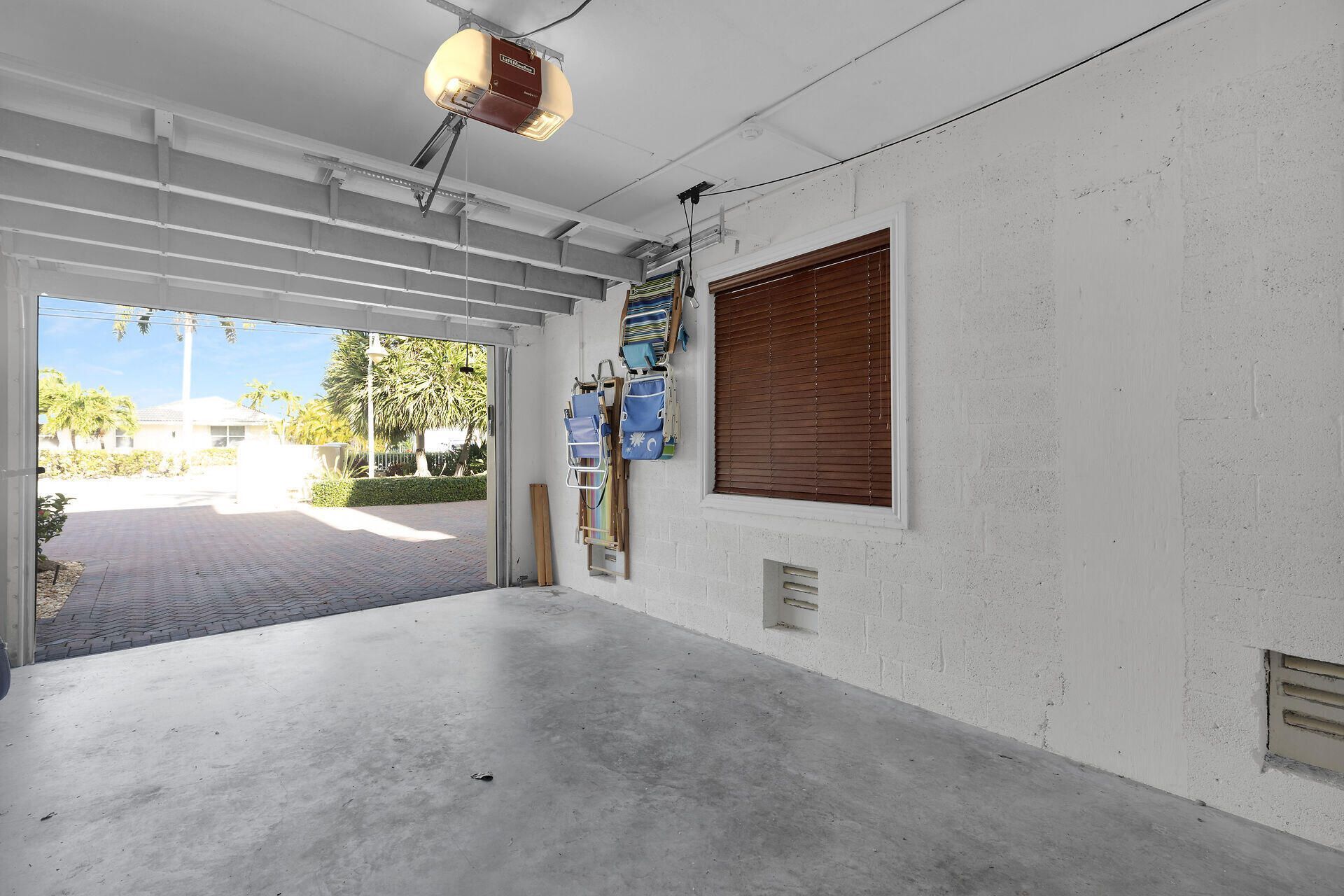 821 W Ocean Drive, Unit 3, Key Colony, FL 33051 Photo