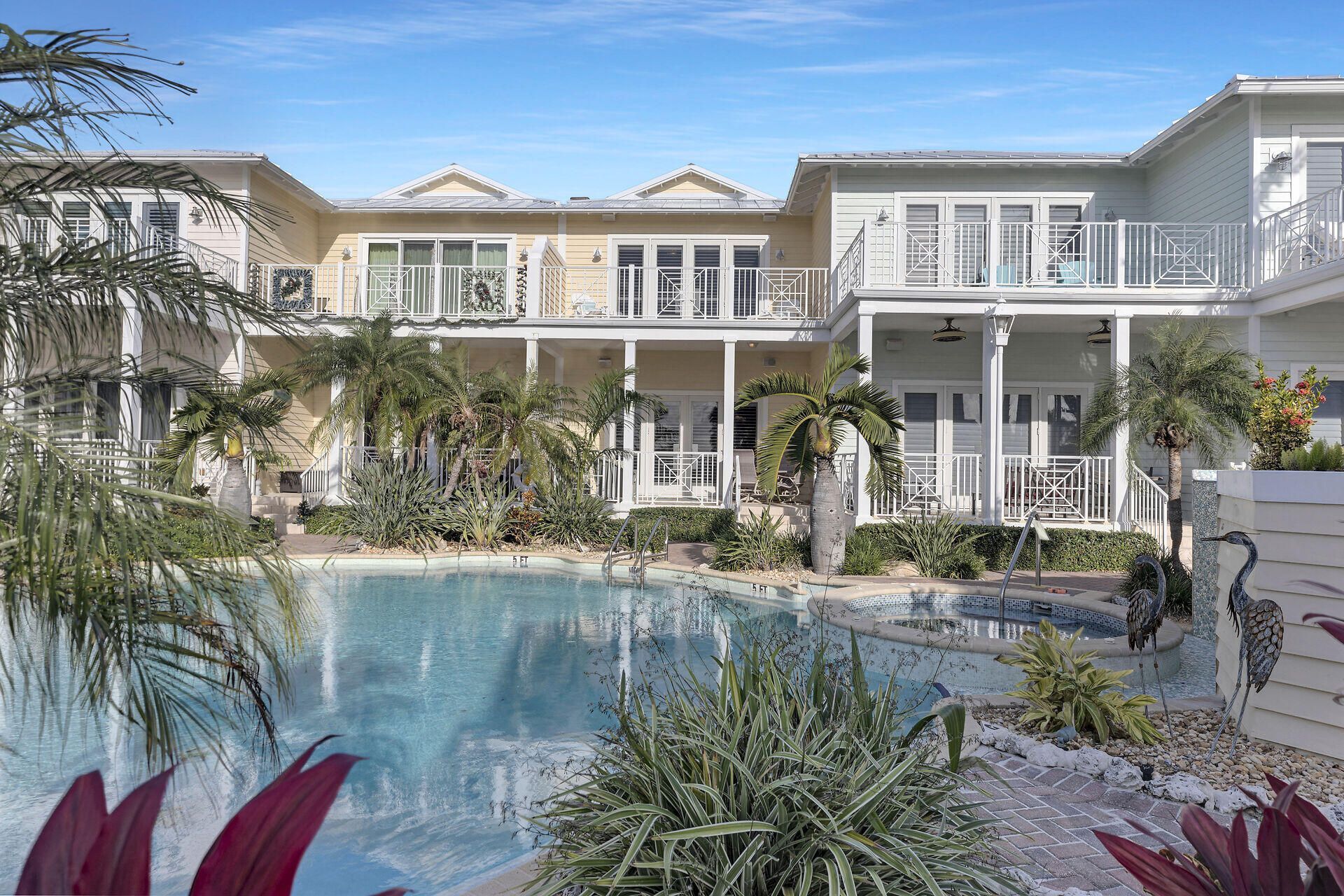 821 W Ocean Drive, Unit 3, Key Colony, FL 33051 Photo