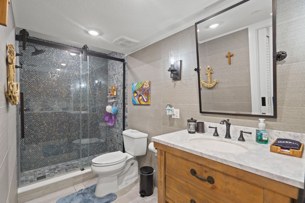 83201 Old Highway, Unit 504, Islamorada, FL 33036 Photo