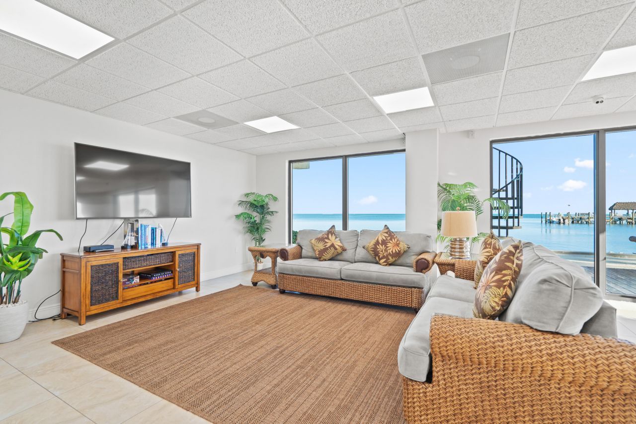 83201 Old Highway, Unit 504, Islamorada, FL 33036 Photo