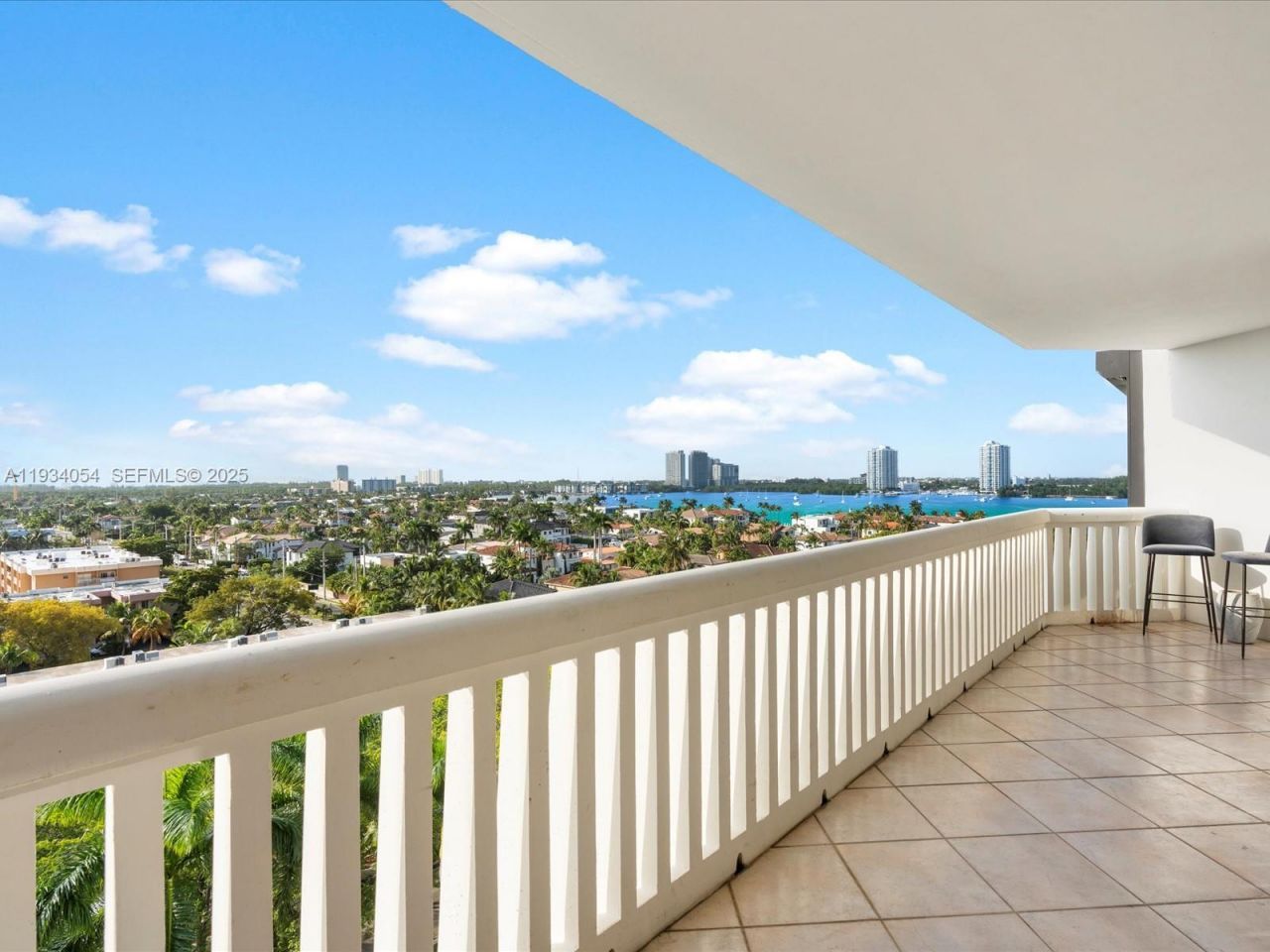 2000 Island Blvd, Unit 903, Aventura, FL 33160 Photo