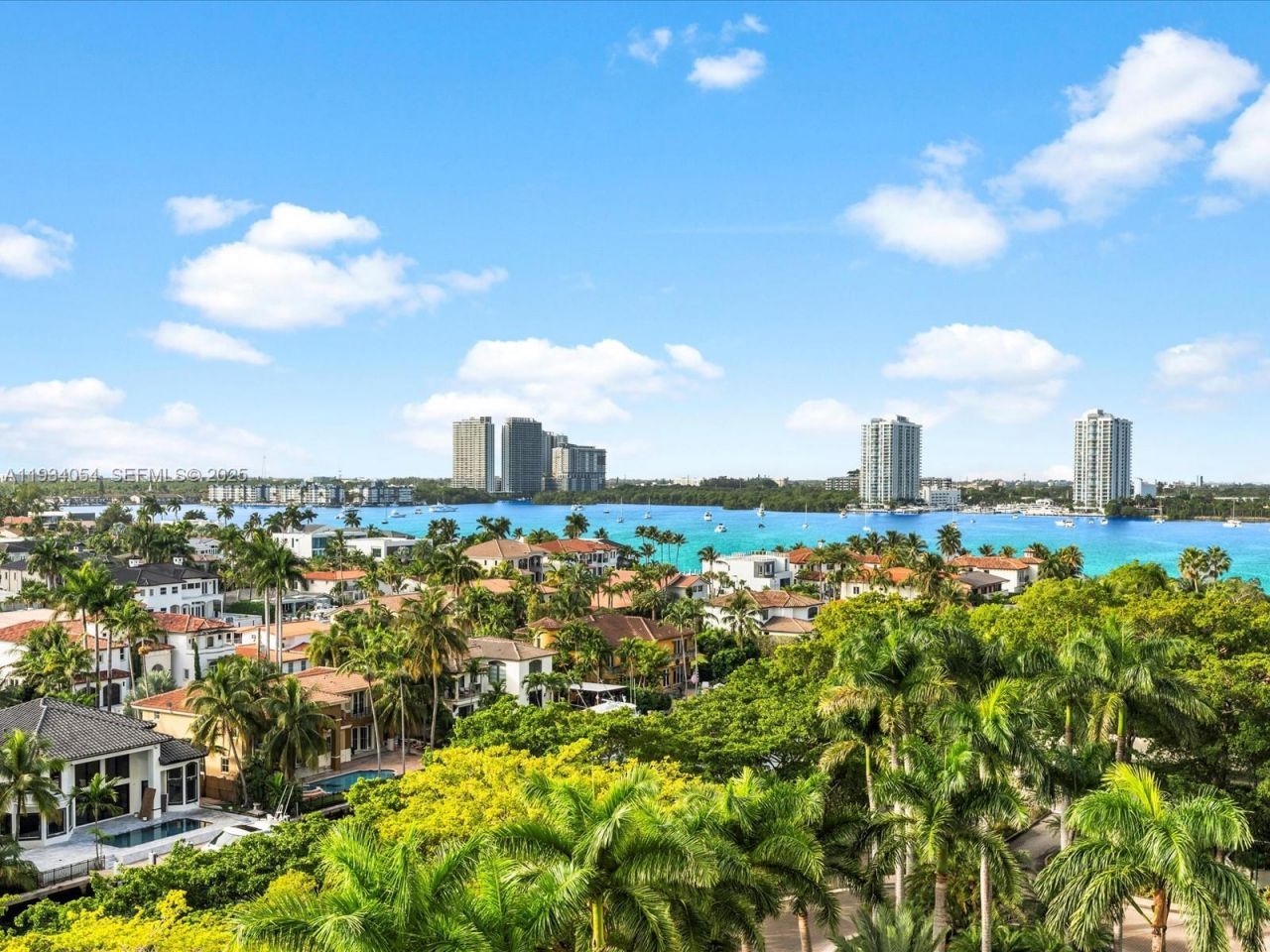 2000 Island Blvd, Unit 903, Aventura, FL 33160 Photo