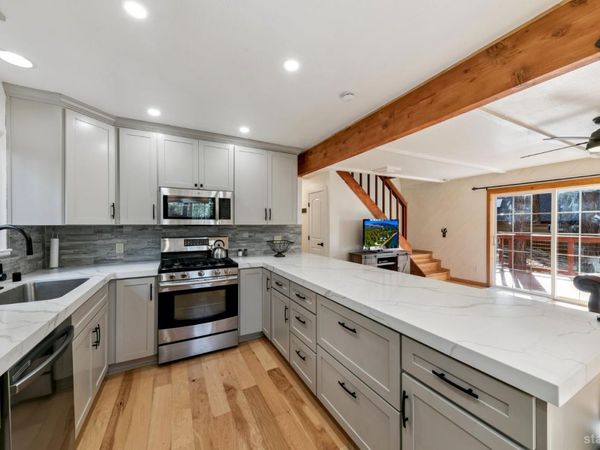 3702 Verdon Lane, South Lake Tahoe, CA 96150