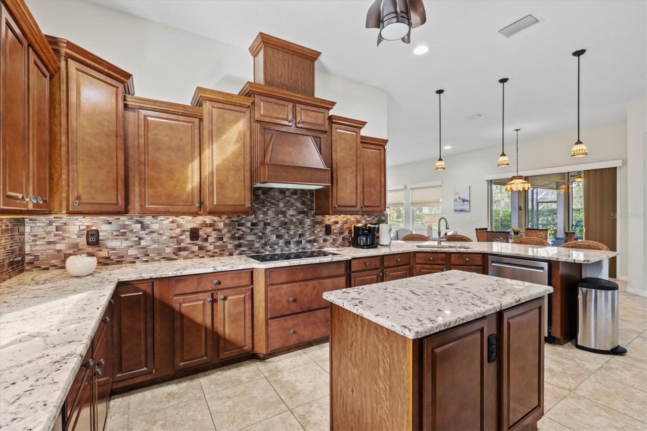 210 166th Street Ne, Bradenton, FL 34212 Photo