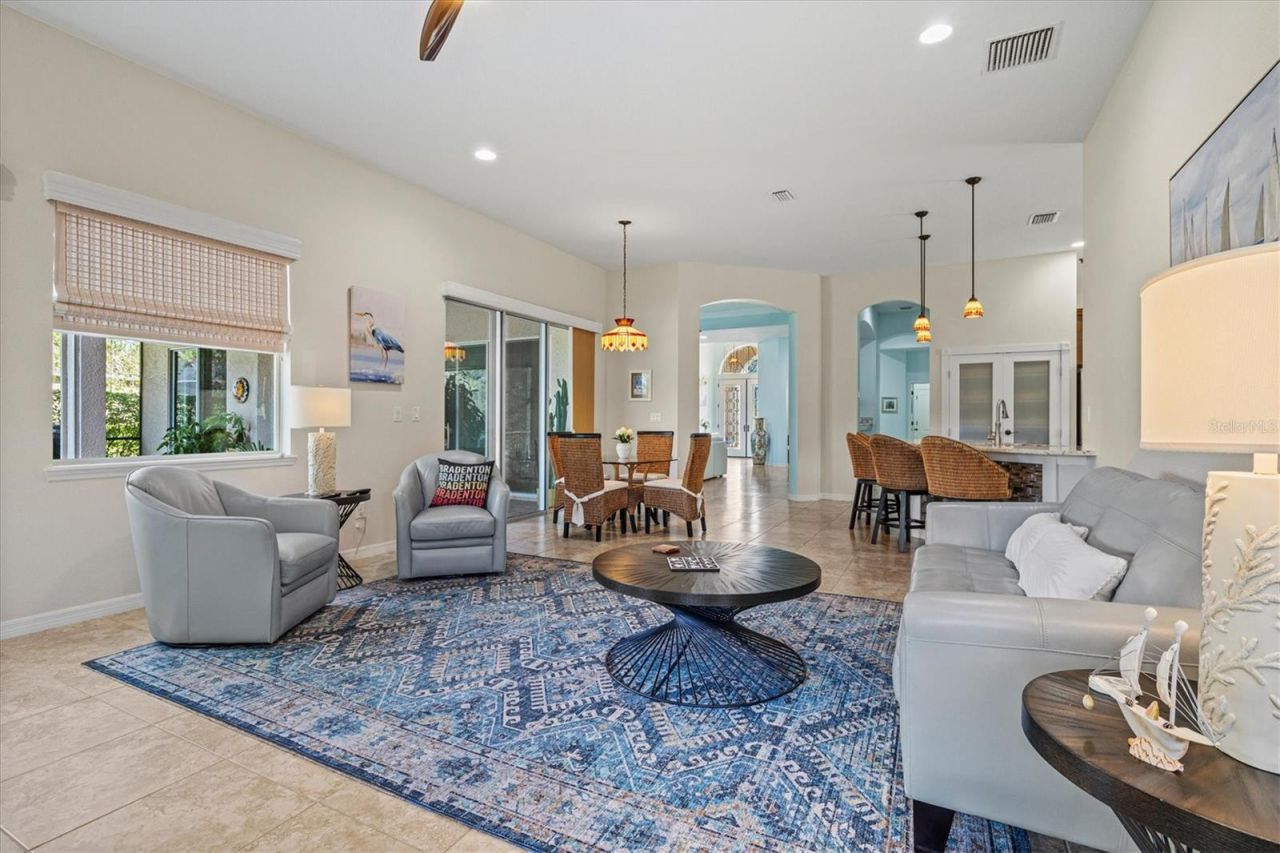 210 166th Street Ne, Bradenton, FL 34212 Photo