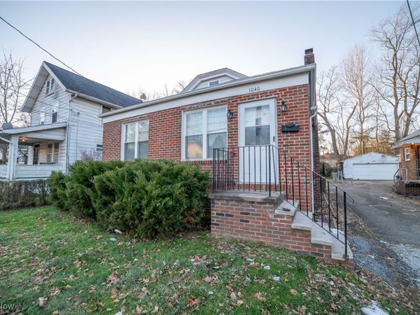 1040 Mercer Avenue, Akron, OH 44320