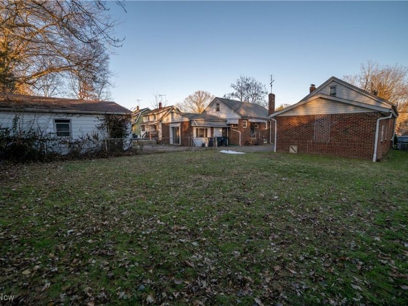 1040 Mercer Avenue, Akron, OH 44320 Photo 29