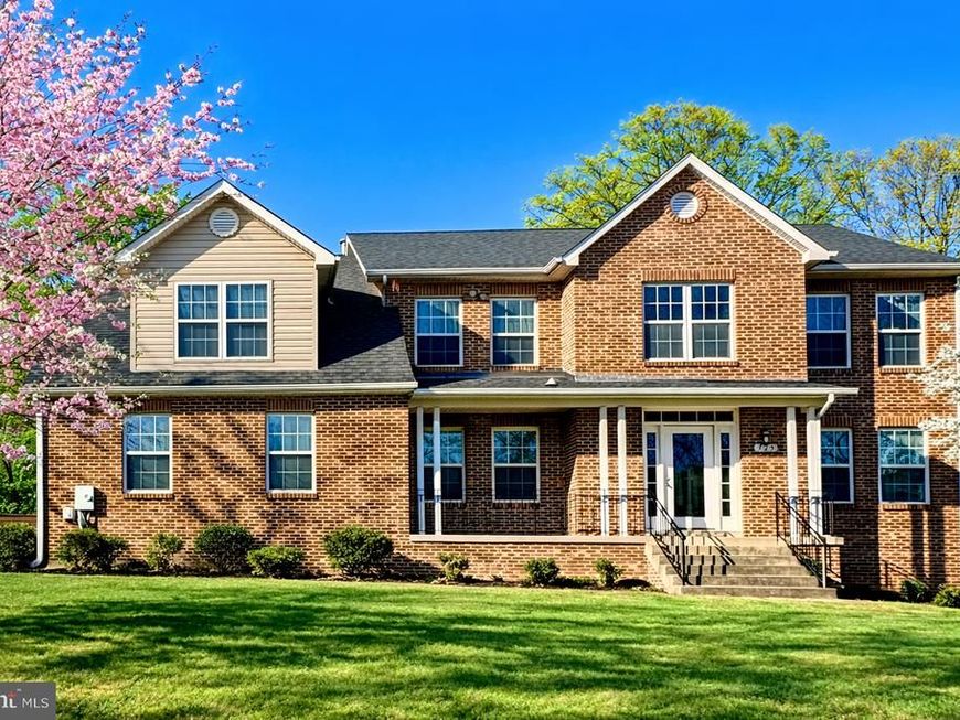 725 Gleneagles Drive, Fort Washington, MD 20744 Main Photo