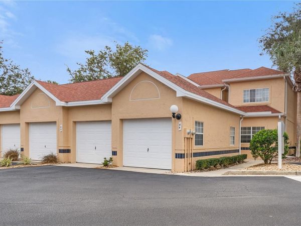 44 CAPTAINS WALK, PALM COAST, FL 32137