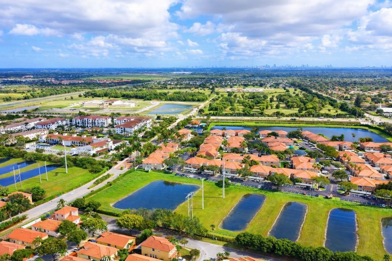 5460 SW 129th Ave, Miramar, FL 33027 Photo