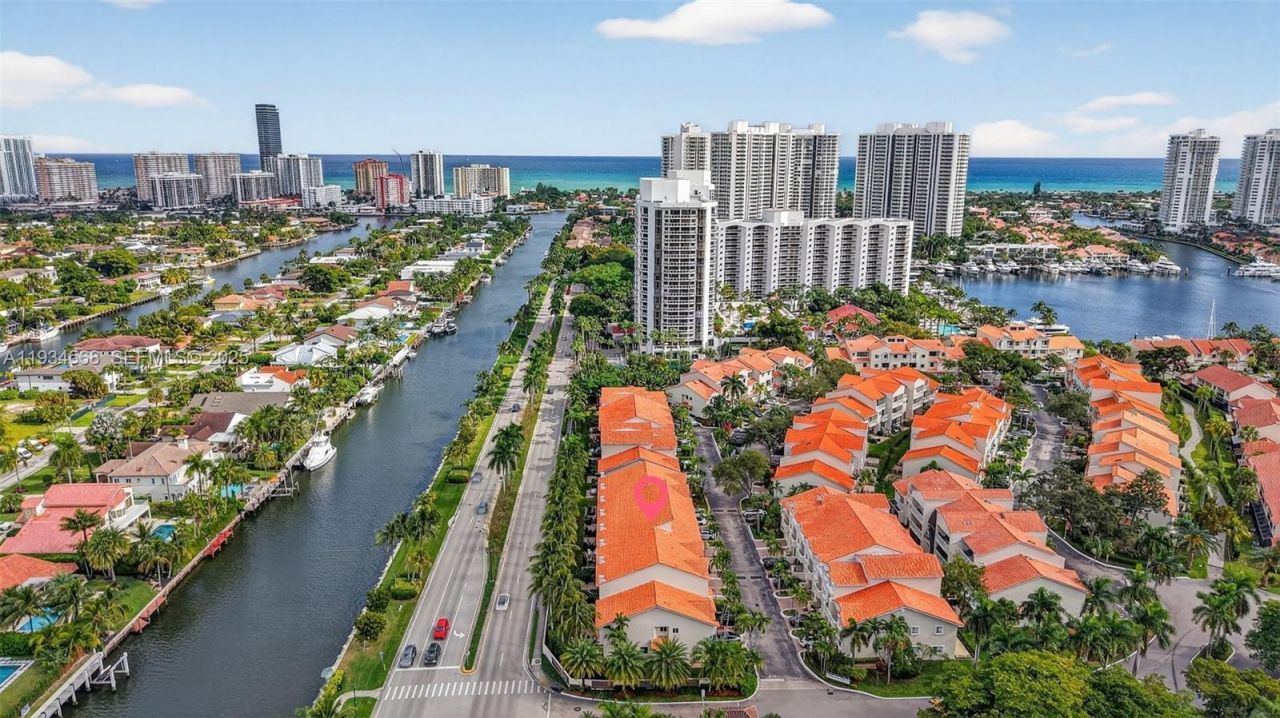 21399 Marina Cove Cir, Unit 14, Aventura, FL 33180 Photo
