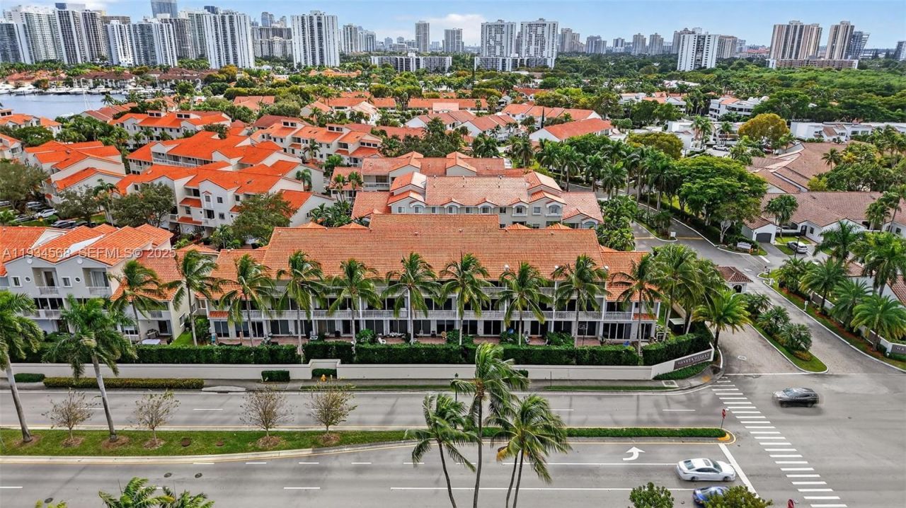 21399 Marina Cove Cir, Unit 14, Aventura, FL 33180 Photo