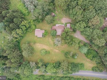 199 S STATE ROAD, BARNESVILLE, PA 18214