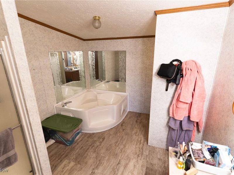 20178 County Road 6, Coshocton, OH 43812 Photo 24