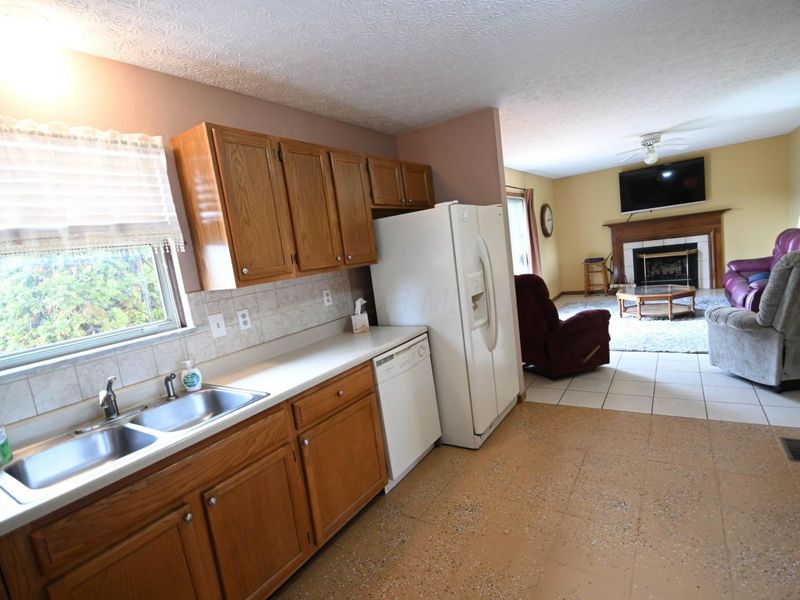 495 Courtland Lane, Pickerington, OH 43147 Photo 12