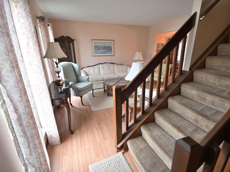 495 Courtland Lane, Pickerington, OH 43147 Photo 6