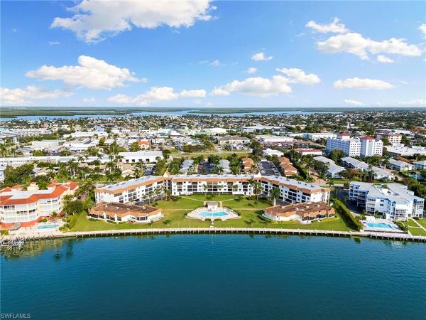 750 W Elkcam CIR, Unit 215, MARCO ISLAND, FL 34145