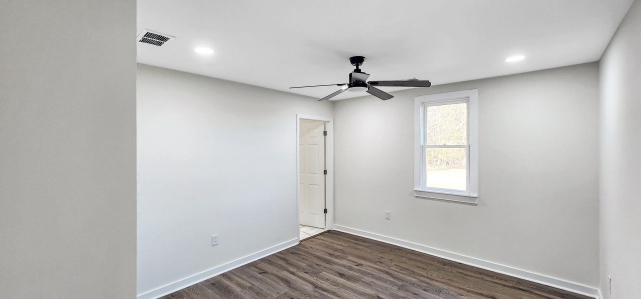 1142 Pearson Road Photo 23