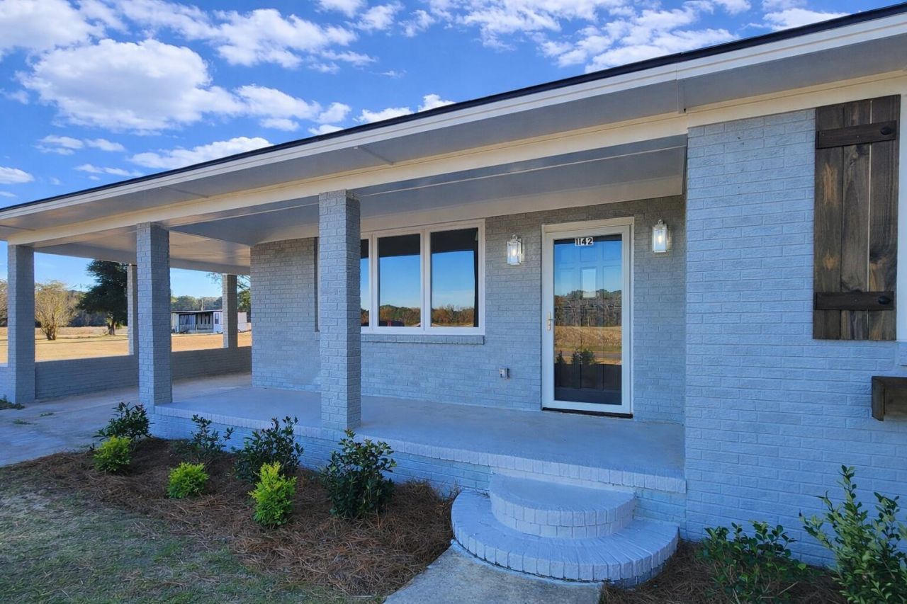 1142 Pearson Road Photo 4