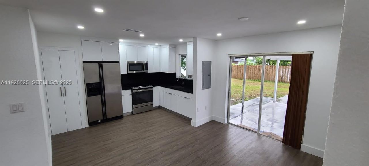 4857 NW 168th Ter, Miami Gardens, FL 33055 Photo