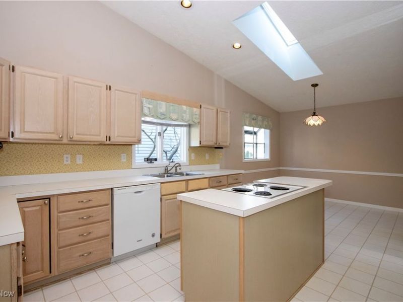 588 Forest Creek Drive, Wooster, OH 44691 Photo 16