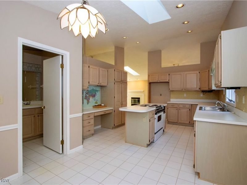 588 Forest Creek Drive, Wooster, OH 44691 Photo 17