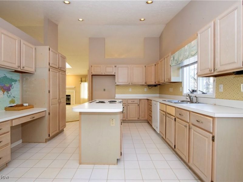 588 Forest Creek Drive, Wooster, OH 44691 Photo 18