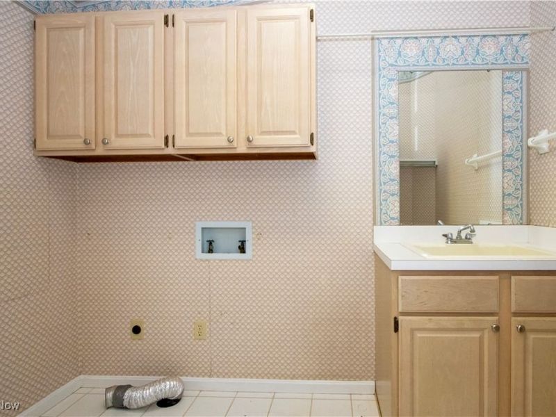 588 Forest Creek Drive, Wooster, OH 44691 Photo 22